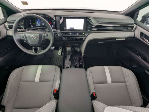 Certified 2025 Toyota Camry SE w/ Convenience Package FWD image 36