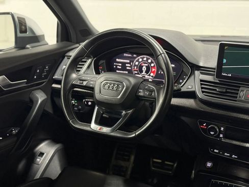 Used 2018 Audi SQ5 Premium Plus AWD/4WD image 22