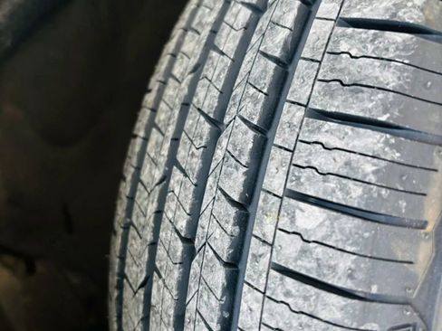 Used 2016 Nissan Versa SL image 10