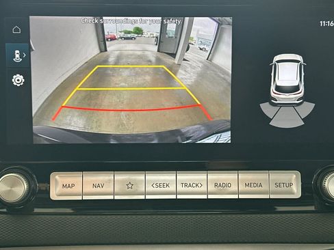 Used 2023 Hyundai Kona Limited w/ Cargo Package FWD image 21