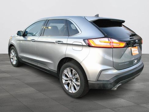 Used 2024 Ford Edge Titanium image 4