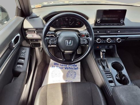 Used 2022 Honda Civic Sport image 4