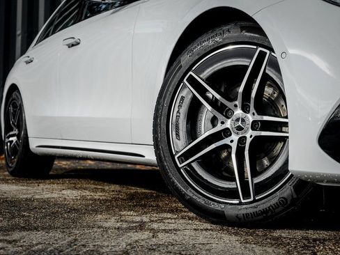 New 2026 Mercedes-Benz E 450 4MATIC Sedan image 7