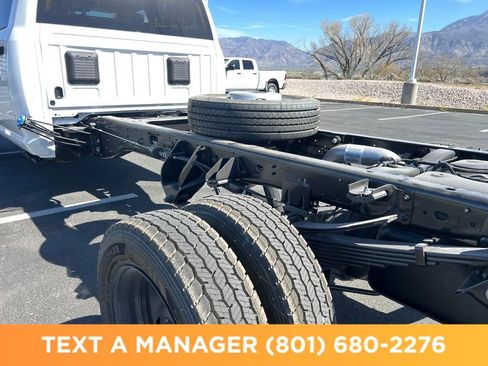 New 2026 RAM 5500 Tradesman AWD/4WD image 9