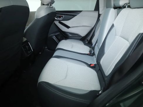 Used 2023 Subaru Forester Premium image 14