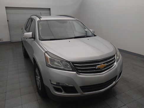 Used 2016 Chevrolet Traverse LT FWD image 14