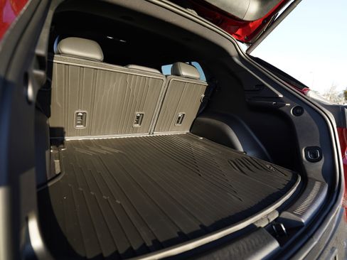 New 2025 Chevrolet Equinox EV LT w/ Convenience Package II image 43