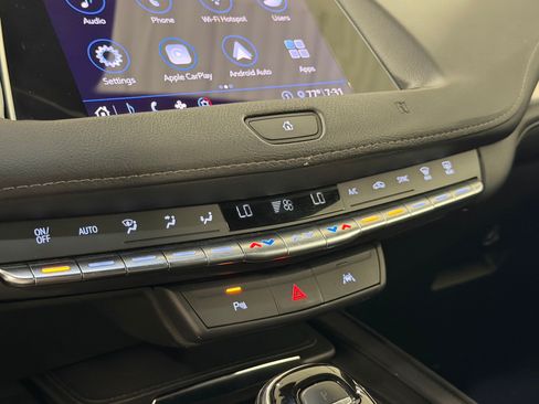 Used 2020 Cadillac XT4 Premium Luxury w/ Driver Awareness Package FWD image 30