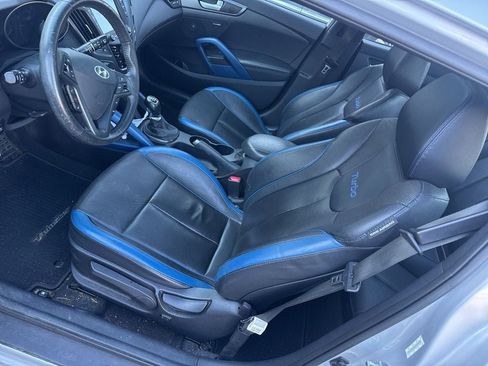 Used 2013 Hyundai Veloster Turbo w/ Ultimate Pkg image 15
