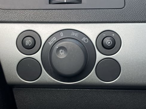 Used 2008 Saturn Astra XR w/ Advanced Audio Package image 24