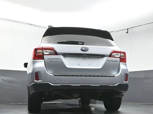 Used 2015 Subaru Outback 2.5i Premium AWD/4WD image 38