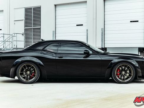 Used 2020 Dodge Challenger SRT Hellcat Redeye RWD image 15