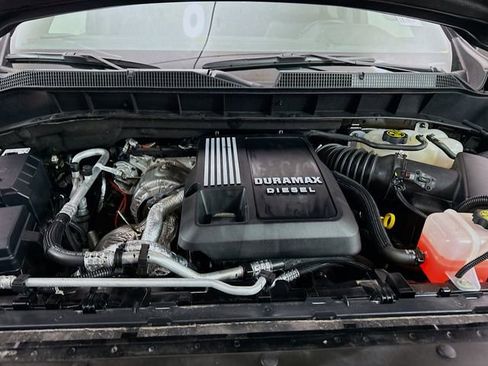 Used 2023 Chevrolet Silverado 1500 RST w/ Convenience Package II image 34