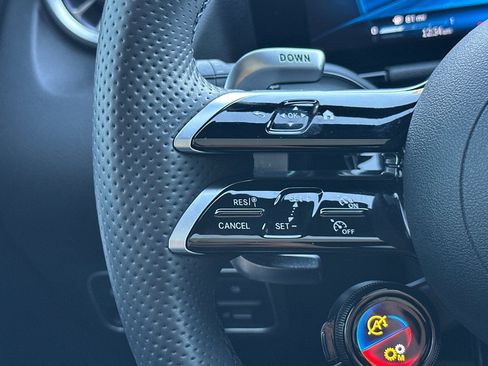 Certified 2025 Mercedes-Benz GLA 35 AMG 4MATIC image 28