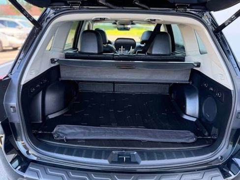 Used 2023 Subaru Forester Limited AWD/4WD image 26