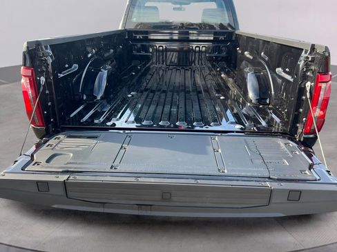 Used 2025 Ford F150 XL AWD/4WD image 6