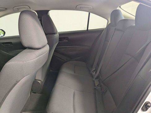 Certified 2025 Toyota Corolla LE FWD image 31