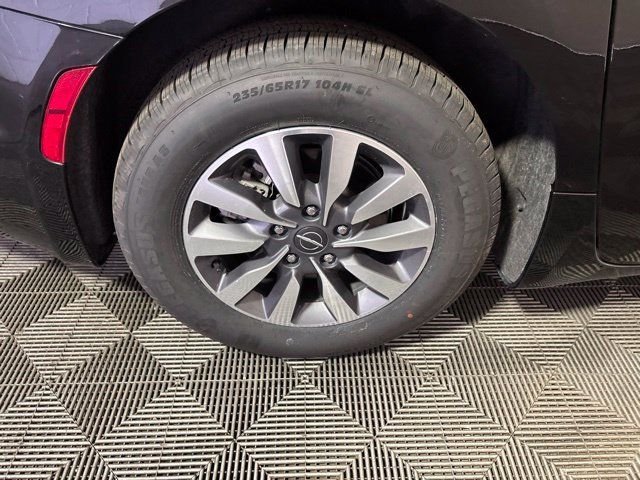 Used 2024 Chrysler Pacifica Limited FWD image 50