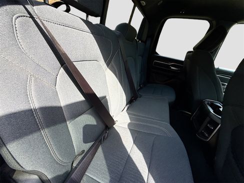 Used 2022 RAM 1500 Big Horn image 24