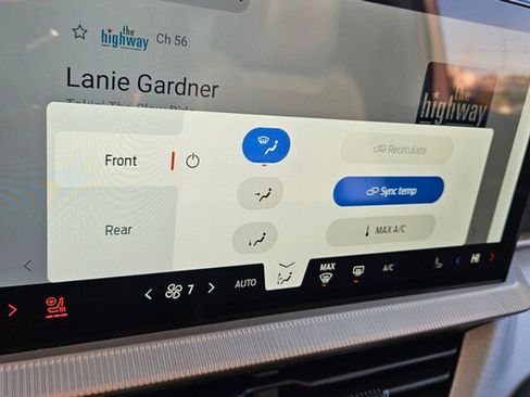 New 2026 Ford Explorer Active w/ Active Comfort Package image 22