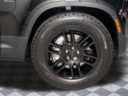 New 2026 Land Rover Defender 110 S AWD/4WD image 10
