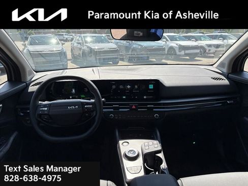 New 2026 Kia Sportage EX image 7