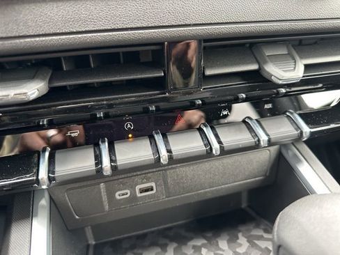 New 2026 Chevrolet Colorado W/T w/ WT Custom Package image 27