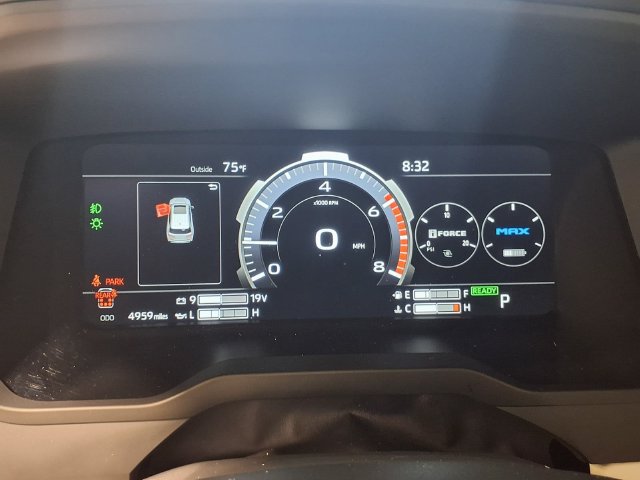 Used 2024 Toyota Sequoia Capstone AWD/4WD image 18