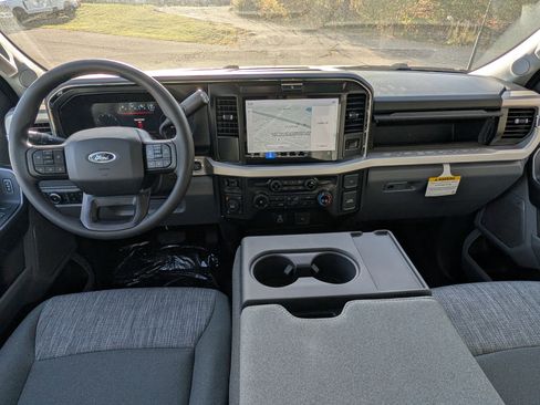 New 2026 Ford F350 XLT w/ XLT Premium Package image 7