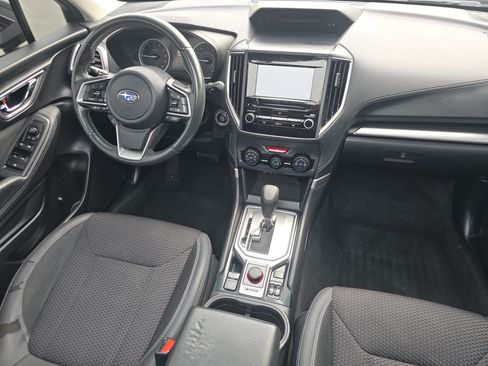 Used 2021 Subaru Forester Premium AWD/4WD image 19