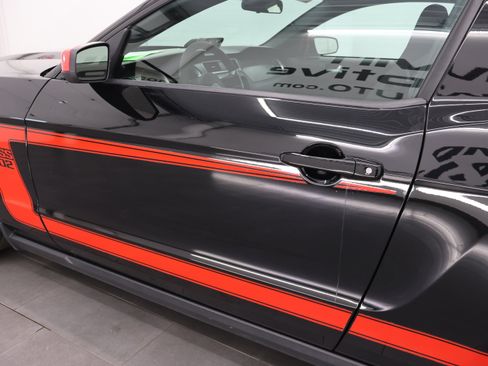 Used 2012 Ford Mustang Boss 302 RWD image 29