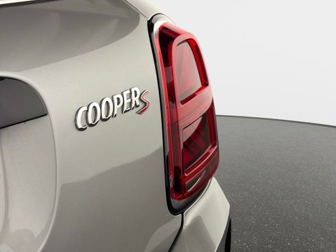 Used 2024 MINI Cooper Countryman S FWD image 16