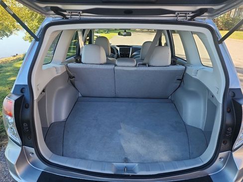 Used 2011 Subaru Forester 2.5X AWD/4WD image 11