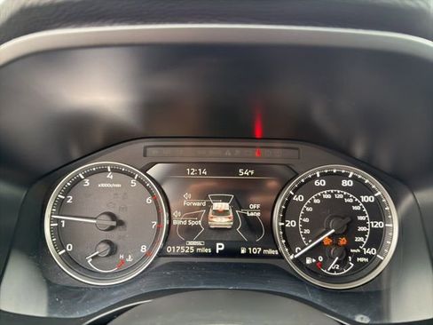 Used 2025 Mitsubishi Outlander SE image 13