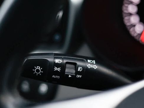 Used 2019 Kia Sorento SX image 38