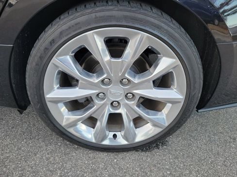 Used 2019 Cadillac CTS Premium Luxury image 22