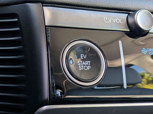 New 2026 Hyundai Ioniq 5 Limited image 13