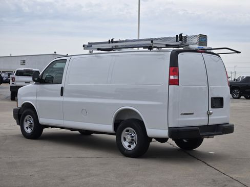 New 2025 Chevrolet Express 2500 w/ Driver Convenience Package image 3