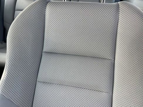 Used 2010 Honda Insight EX image 30