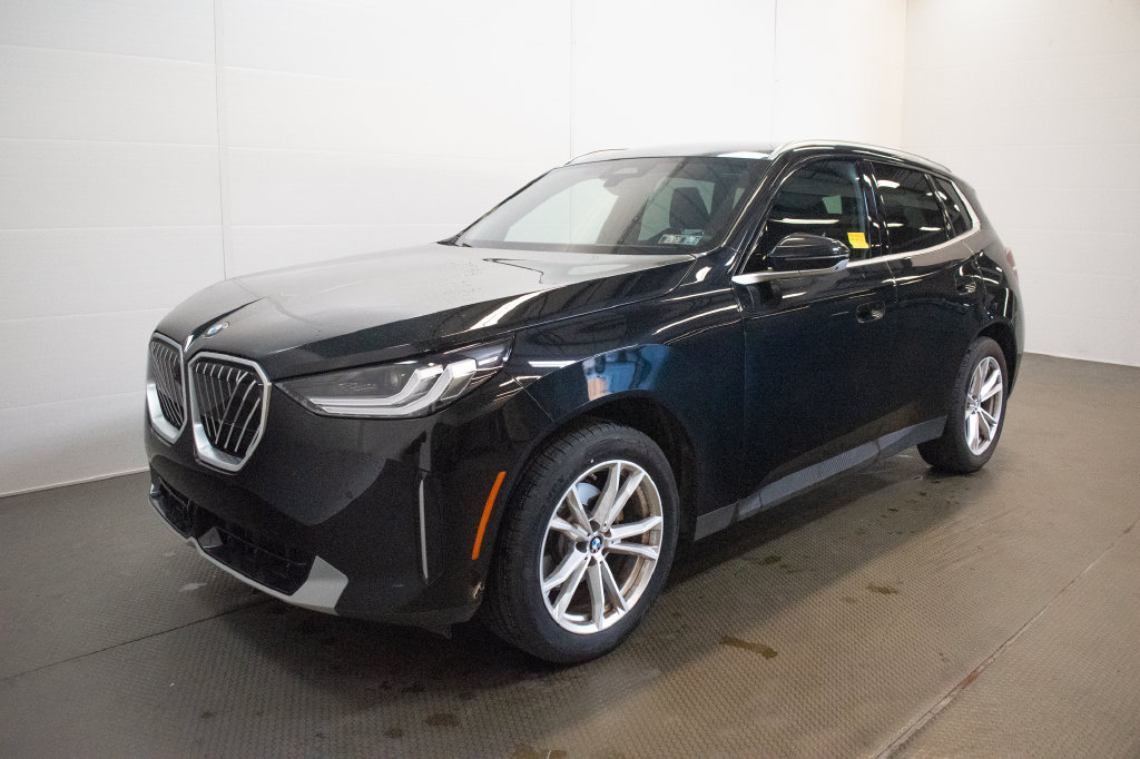 Used 2025 BMW X3 xDrive30i w/ Premium Package AWD/4WD image 8