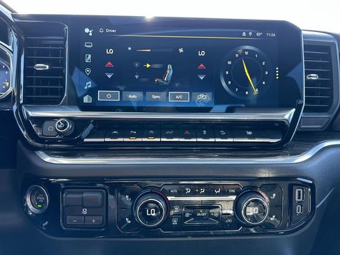 Used 2022 Chevrolet Silverado 1500 LT Trail Boss w/ Convenience Package II image 27