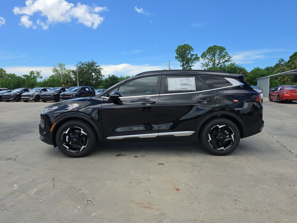 New 2027 Kia Sportage EX w/ EX Panoramic Roof Package FWD image 5