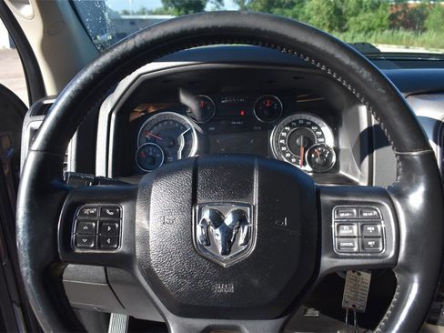 Used 2018 RAM 1500 Big Horn image 35
