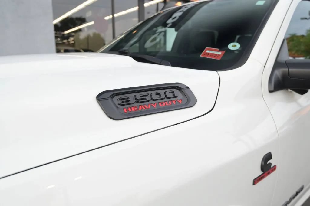 Used 2022 RAM 3500 Limited AWD/4WD image 12