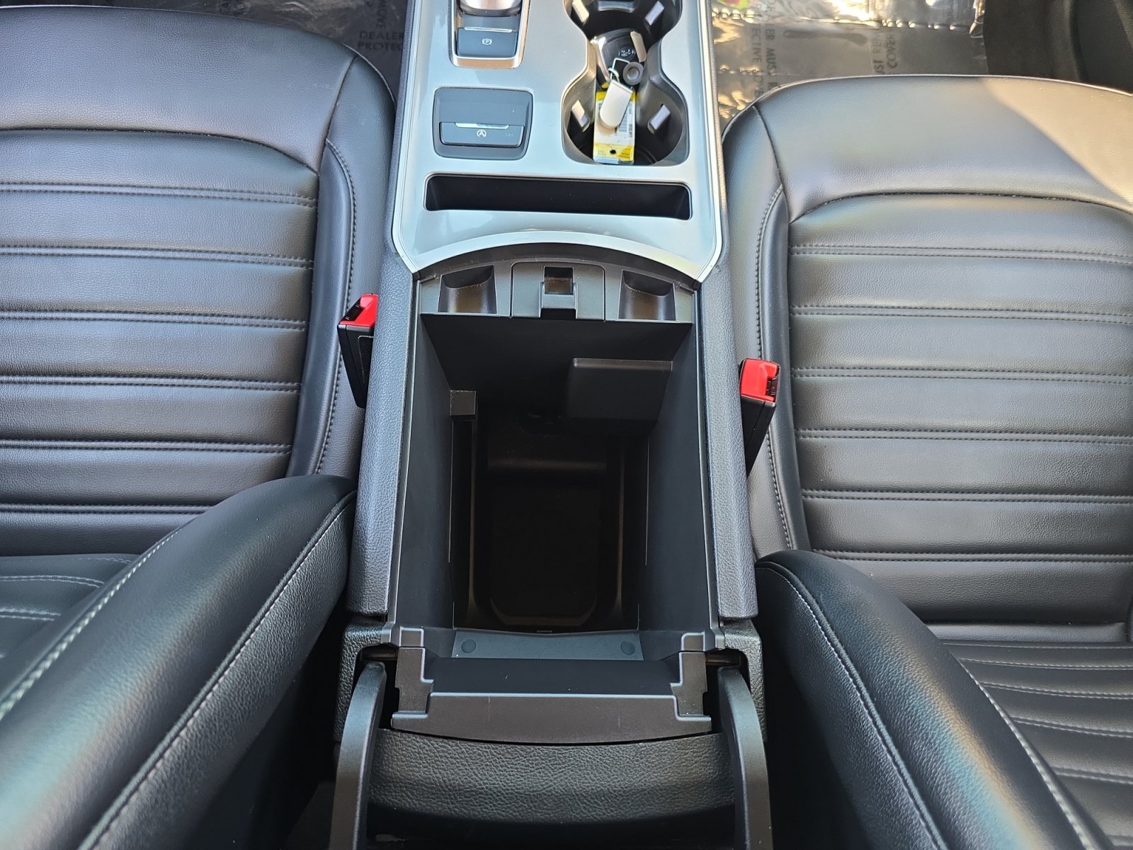 Used 2024 Ford Edge SEL AWD/4WD image 18