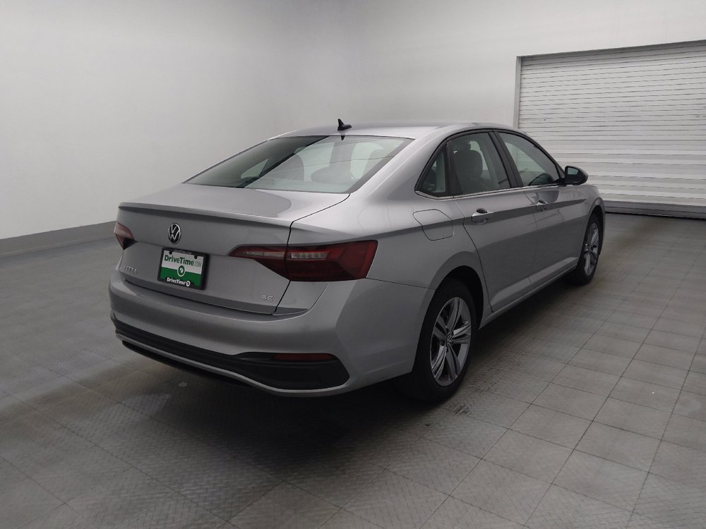 Used 2024 Volkswagen Jetta SE FWD image 9
