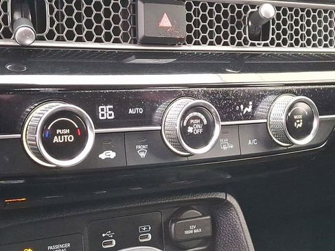 Used 2025 Honda Civic Sport image 15