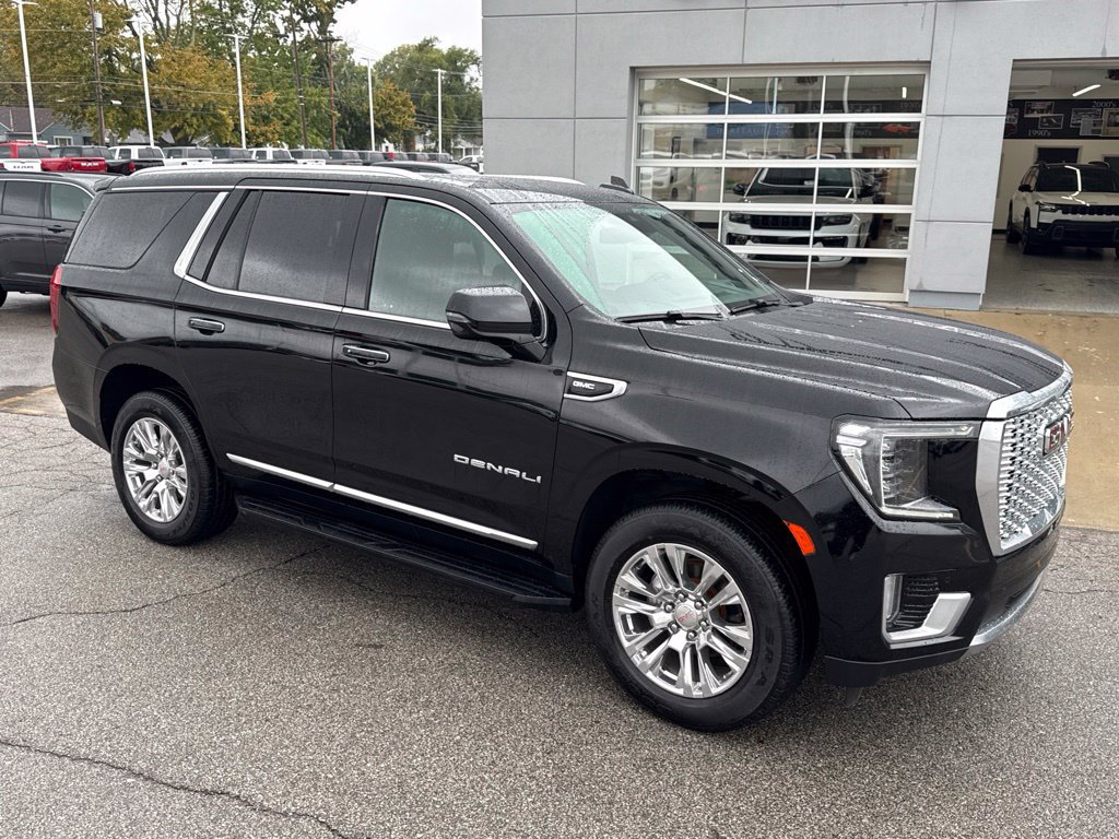 Used 2024 GMC Yukon Denali AWD/4WD image 7