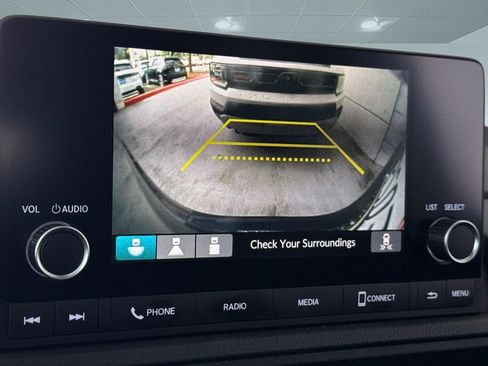Used 2024 Honda CR-V EX image 23