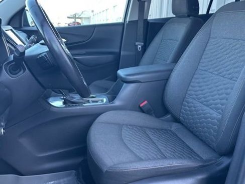 Used 2020 Chevrolet Equinox LT image 34